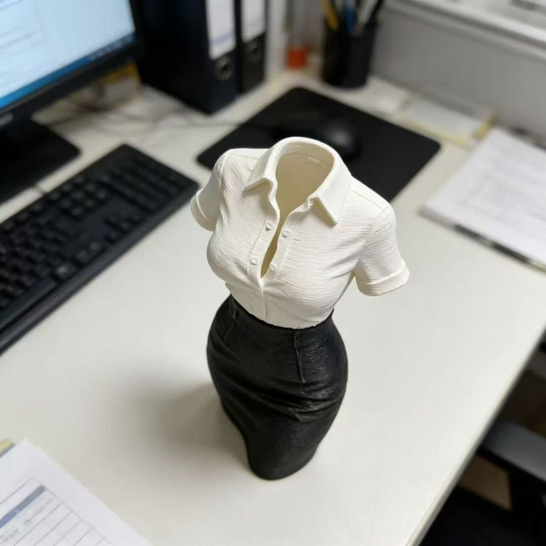 مزهرية على شكل تمثال نصفي لسيد - مراجعة 3D Printing Pot وسعره